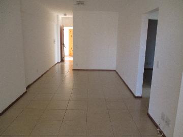 Alugar Apartamento / Padrão em Ribeirão Preto R$ 1.100,00 - Foto 2