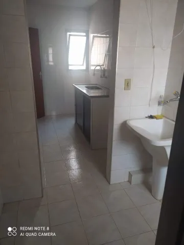 Alugar Apartamento / Padrão em Ribeirão Preto R$ 800,00 - Foto 4