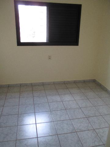 Alugar Apartamento / Padrão em Ribeirão Preto R$ 900,00 - Foto 7