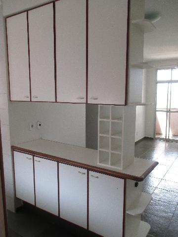 Alugar Apartamento / Padrão em Ribeirão Preto R$ 1.000,00 - Foto 7