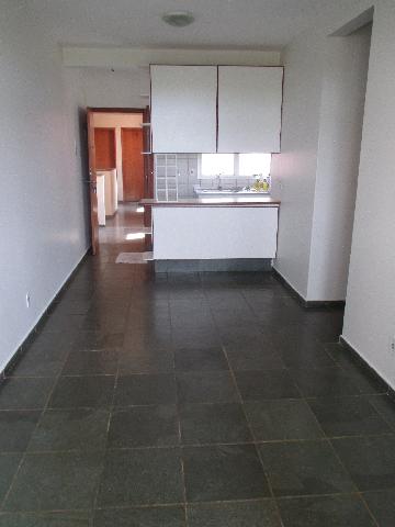 Alugar Apartamento / Padrão em Ribeirão Preto R$ 1.000,00 - Foto 6