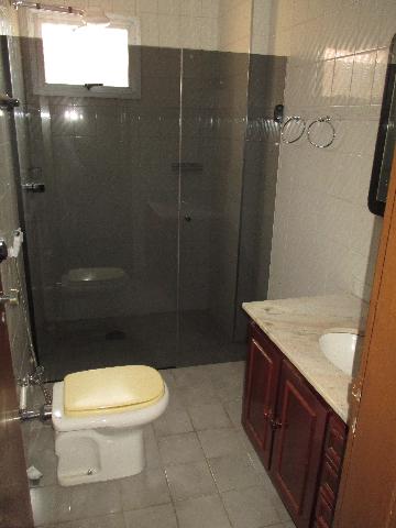 Alugar Apartamento / Padrão em Ribeirão Preto R$ 800,00 - Foto 4