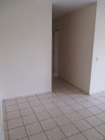 Alugar Apartamento / Padrão em Ribeirão Preto R$ 1.000,00 - Foto 2