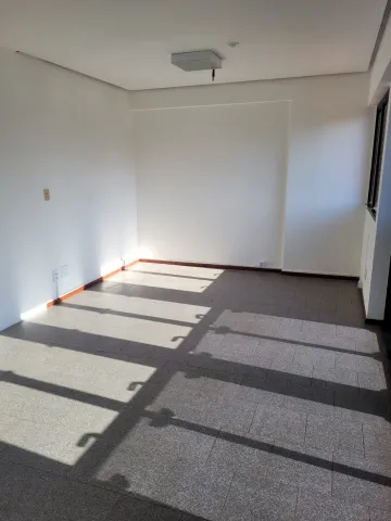 Alugar Comercial condomínio / Sala comercial em Ribeirão Preto R$ 900,00 - Foto 2