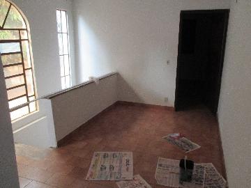 Alugar Casa / Padrão em Ribeirão Preto R$ 750,00 - Foto 3