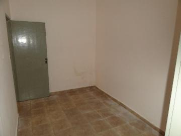 Alugar Casa / Padrão em Ribeirão Preto R$ 520,00 - Foto 7