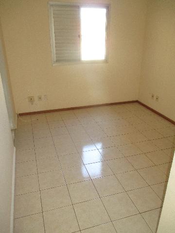 Alugar Apartamento / Padrão em Ribeirão Preto R$ 1.400,00 - Foto 6