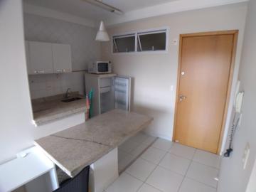 Alugar Apartamento / Padrão em Ribeirão Preto R$ 2.000,00 - Foto 4