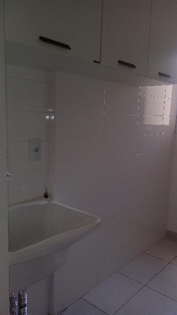 Alugar Apartamento / Padrão em Ribeirão Preto R$ 1.400,00 - Foto 14