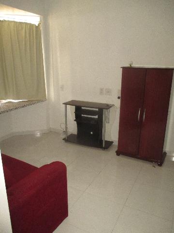 Alugar Apartamento / Padrão em Ribeirão Preto R$ 750,00 - Foto 6