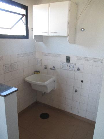 Alugar Apartamento / Padrão em Ribeirão Preto R$ 800,00 - Foto 9