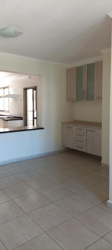 Alugar Apartamento / Padrão em Ribeirão Preto R$ 2.000,00 - Foto 9