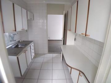 Alugar Apartamentos / Studio/Kitnet em Ribeirão Preto R$ 700,00 - Foto 7