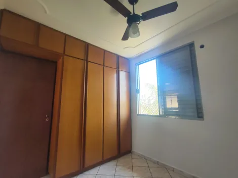 Alugar Apartamento / Padrão em Ribeirão Preto R$ 700,00 - Foto 8