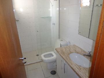 Alugar Apartamento / Padrão em Ribeirão Preto R$ 1.900,00 - Foto 11