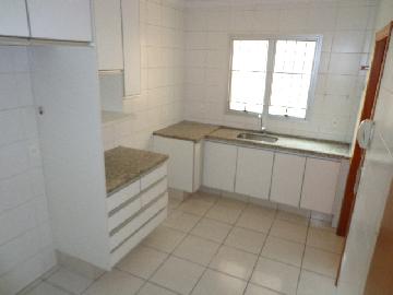 Alugar Apartamento / Padrão em Ribeirão Preto R$ 1.900,00 - Foto 12