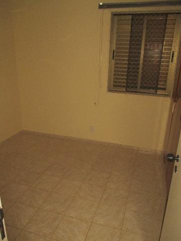 Alugar Apartamento / Padrão em Ribeirão Preto R$ 1.200,00 - Foto 11