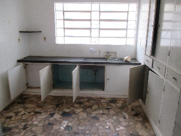 Alugar Casa / Padrão em Ribeirão Preto R$ 1.950,00 - Foto 3