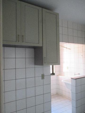 Alugar Apartamentos / Padrão em Ribeirão Preto R$ 800,00 - Foto 6