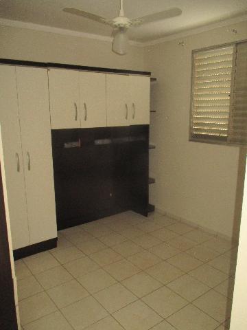 Alugar Apartamento / Padrão em Ribeirão Preto R$ 950,00 - Foto 7