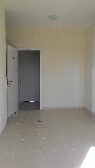 Alugar Apartamento / Padrão em Ribeirão Preto R$ 1.600,00 - Foto 2