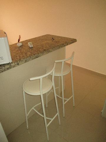 Alugar Apartamento / Kitnet em Ribeirão Preto R$ 1.200,00 - Foto 3