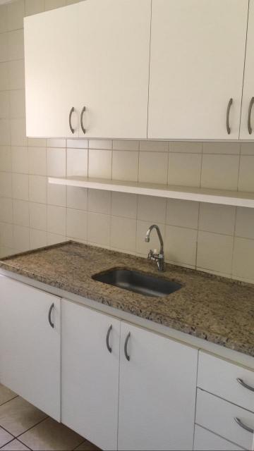 Alugar Apartamento / Padrão em Ribeirão Preto R$ 1.350,00 - Foto 17