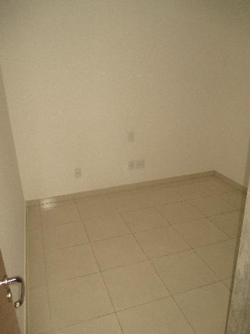 Alugar Apartamentos / Padrão em Ribeirão Preto R$ 2.200,00 - Foto 11