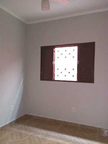 Alugar Casa / Padrão em Ribeirão Preto R$ 1.500,00 - Foto 13