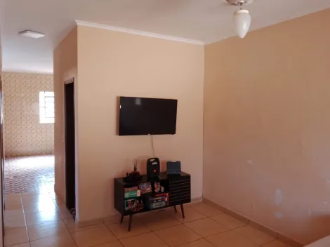 Alugar Casa / Padrão em Ribeirão Preto R$ 950,00 - Foto 6