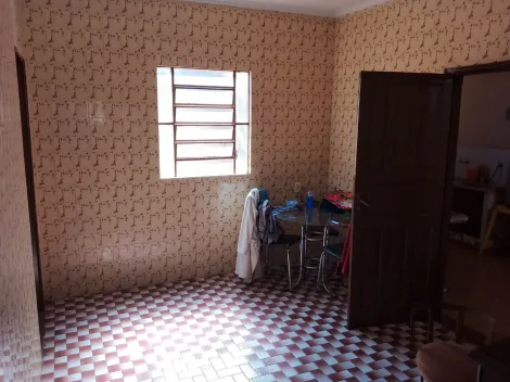 Alugar Casa / Padrão em Ribeirão Preto R$ 950,00 - Foto 14