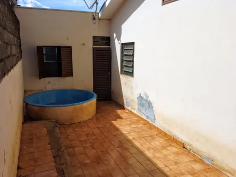 Alugar Casa / Padrão em Ribeirão Preto R$ 950,00 - Foto 23