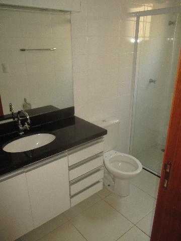 Alugar Apartamento / Padrão em Ribeirão Preto R$ 1.600,00 - Foto 8