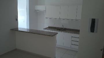 Alugar Apartamento / Padrão em Ribeirão Preto R$ 1.200,00 - Foto 2