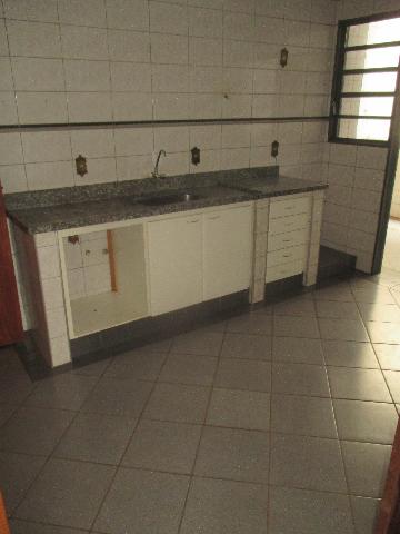 Alugar Apartamento / Padrão em Ribeirão Preto R$ 1.950,00 - Foto 3