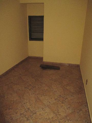 Alugar Apartamentos / Padrão em Ribeirão Preto R$ 1.950,00 - Foto 13