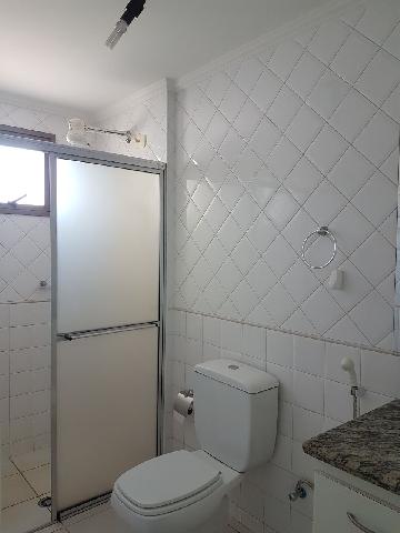 Alugar Apartamento / Padrão em Ribeirão Preto R$ 1.500,00 - Foto 5