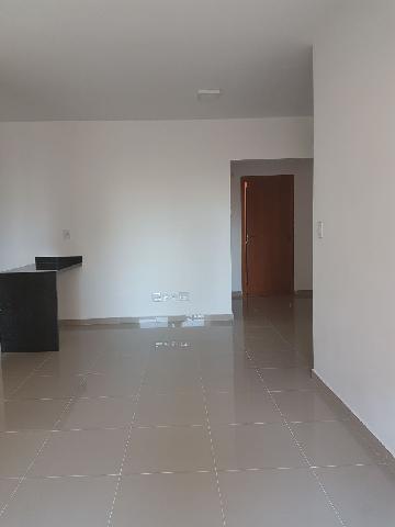 Alugar Apartamento / Padrão em Ribeirão Preto R$ 1.200,00 - Foto 3