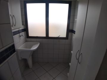 Alugar Apartamento / Padrão em Ribeirão Preto R$ 1.300,00 - Foto 11