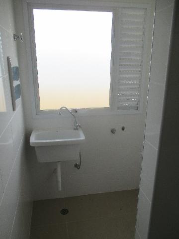 Alugar Apartamentos / Padrão em Ribeirão Preto R$ 1.900,00 - Foto 4