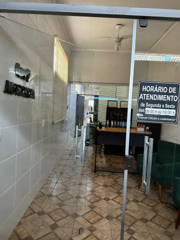 Comercial padrão / Casa comercial em Ribeirão Preto , Comprar por R$300.000,00