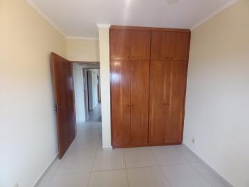 Alugar Apartamento / Padrão em Ribeirão Preto R$ 1.300,00 - Foto 13