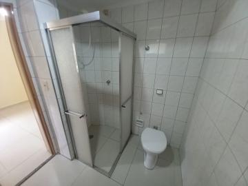 Alugar Apartamento / Padrão em Ribeirão Preto R$ 1.300,00 - Foto 17