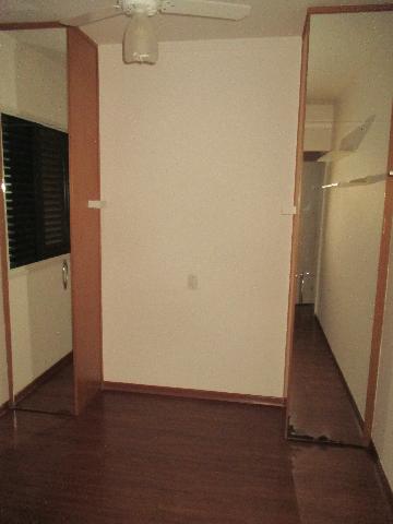 Alugar Apartamento / Padrão em Ribeirão Preto R$ 1.700,00 - Foto 10