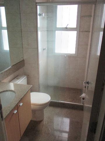 Alugar Apartamento / Padrão em Ribeirão Preto R$ 1.700,00 - Foto 12