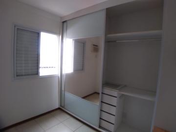 Alugar Apartamentos / Padrão em Ribeirão Preto R$ 1.800,00 - Foto 20