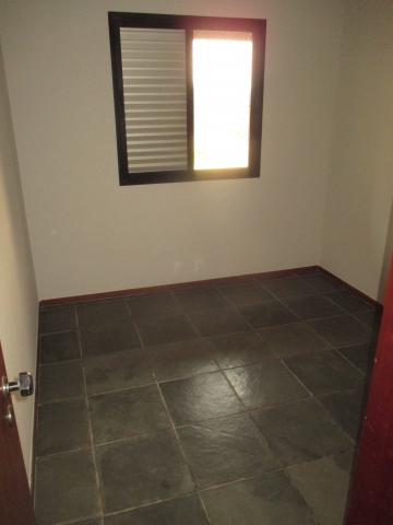 Alugar Apartamento / Padrão em Ribeirão Preto R$ 2.200,00 - Foto 9