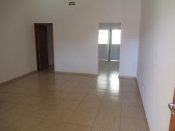 Alugar Apartamento / Padrão em Ribeirão Preto R$ 1.000,00 - Foto 2