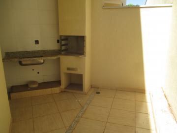 Alugar Apartamento / Padrão em Ribeirão Preto R$ 1.600,00 - Foto 11