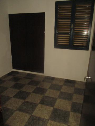 Alugar Apartamentos / Padrão em Ribeirão Preto R$ 800,00 - Foto 13